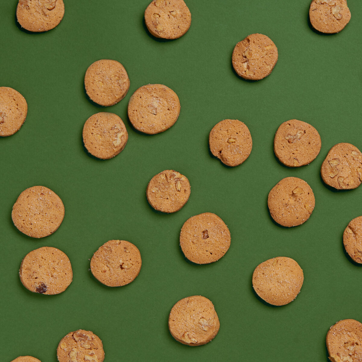biscotti penna nera artigianali grappa e noci
