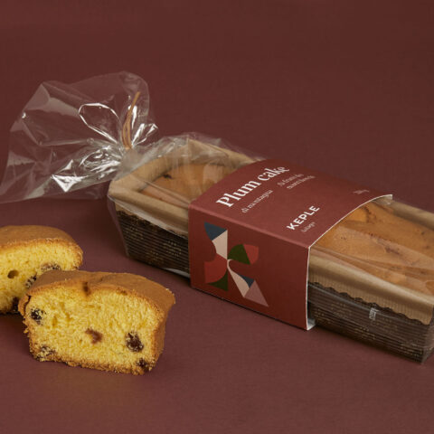Plum cake ai frutti di bosco artigianali